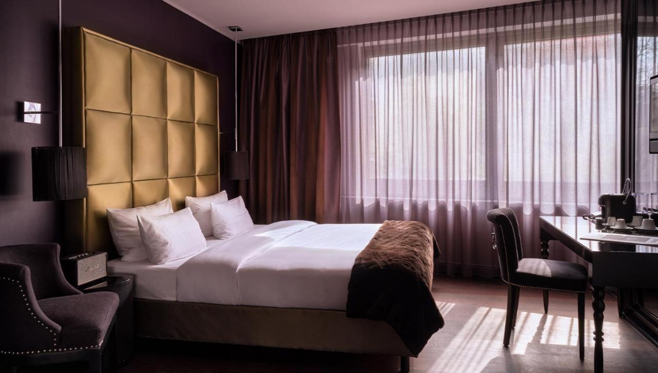 Roomers, Frankfurt, A Member Of Design Hotels Frankfurt am Main Exterior foto