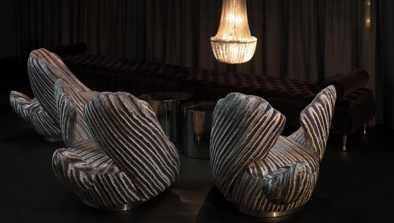 Roomers, Frankfurt, A Member Of Design Hotels Frankfurt am Main Exterior foto Swan chair