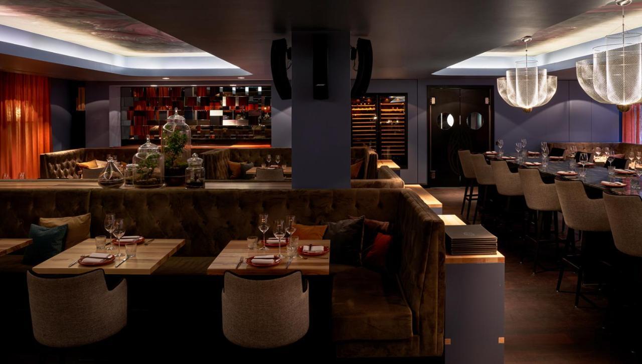 Roomers, Frankfurt, A Member Of Design Hotels Frankfurt am Main Exterior foto Interior of the restaurant
